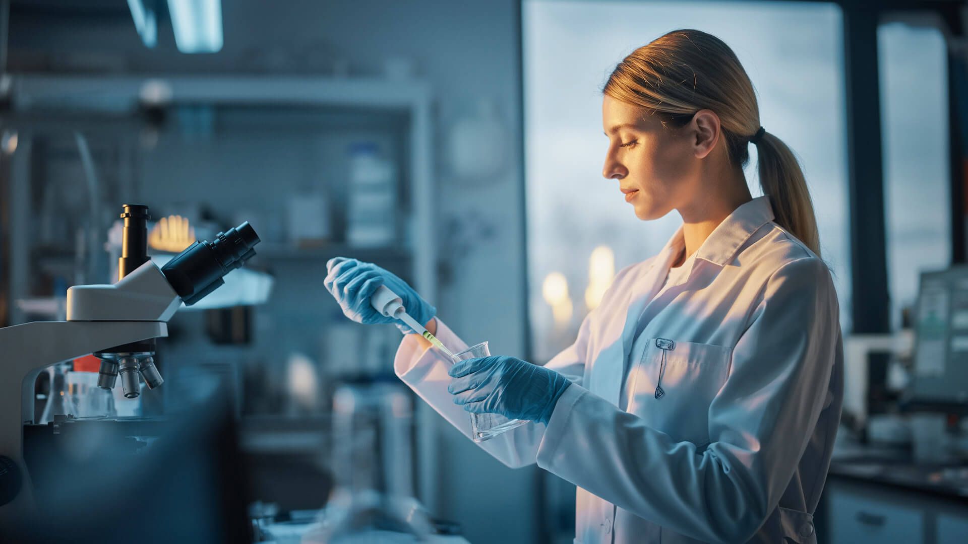 260220_CERTANIA_GBD_Website_PipetteFemaleLabworker 260220_CERTANIA_GBD_Website_PipetteFemaleLabworker